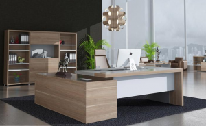 經(jīng)理辦公桌在選購(gòu)上有什么需要注意的事項(xiàng)。