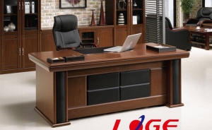 辦公班臺維護保養(yǎng)朗哥家具有技巧。