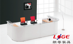 前臺(tái)辦公桌保養(yǎng)，一定要注意這幾點(diǎn)。