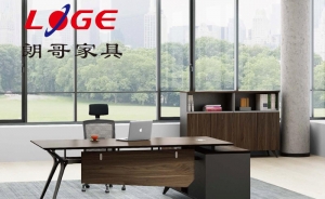 想與靠譜的辦公家具廠家合作，在選擇時(shí)需要注意哪些呢？