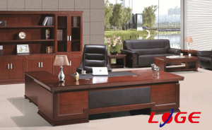 定制實(shí)木辦公家具時(shí)需要注意哪些問題呢？