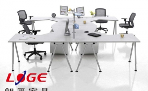 木質(zhì)辦公家具的清潔保養(yǎng)需如何進(jìn)行呢？